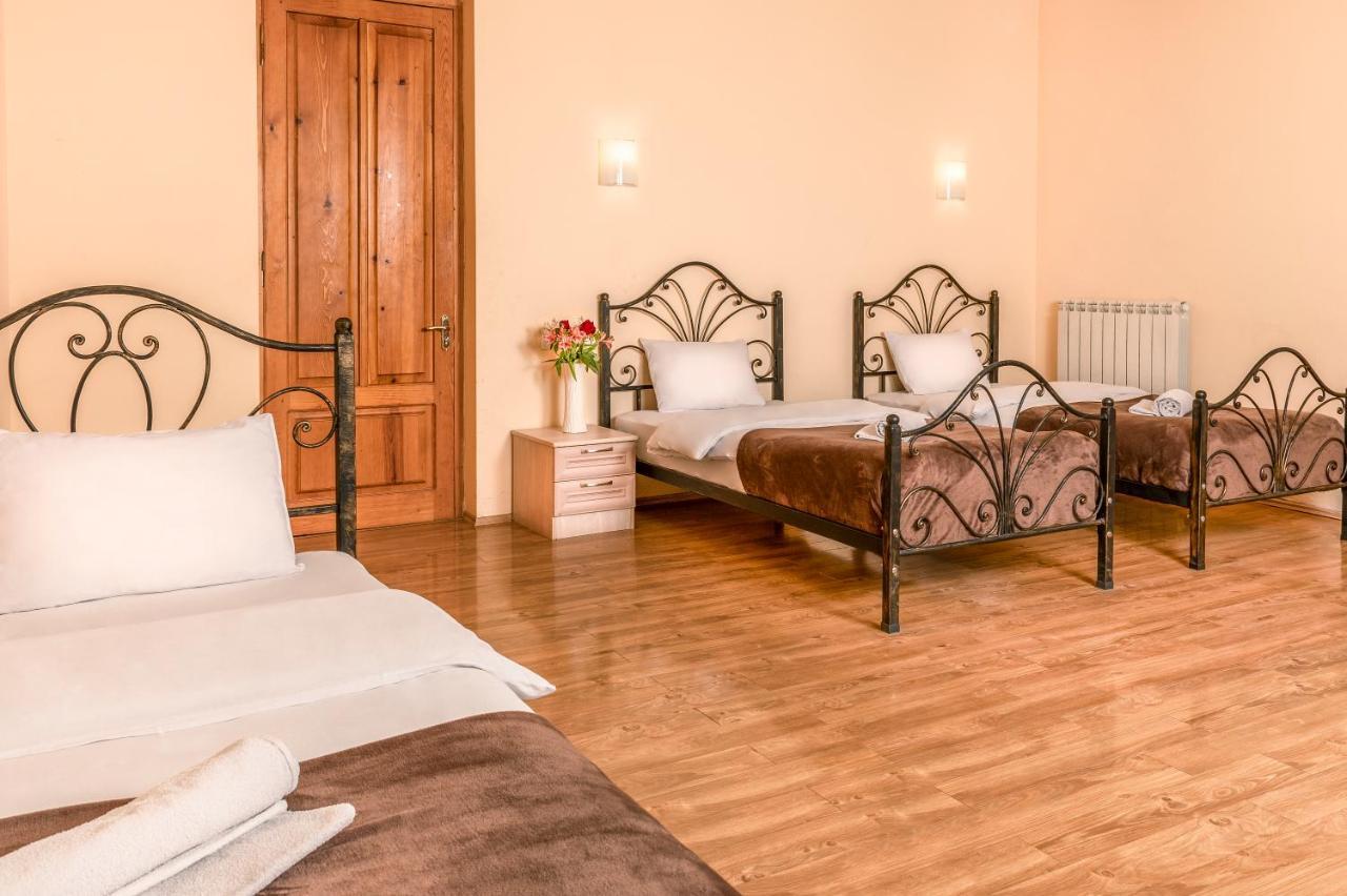 Hotel Vaki Tbilissi Extérieur photo