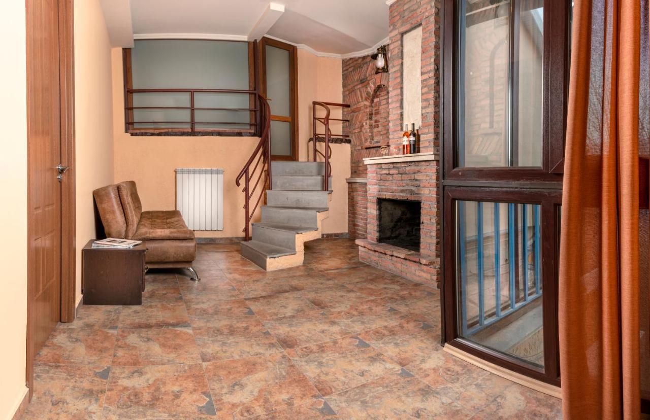 Hotel Vaki Tbilissi Extérieur photo