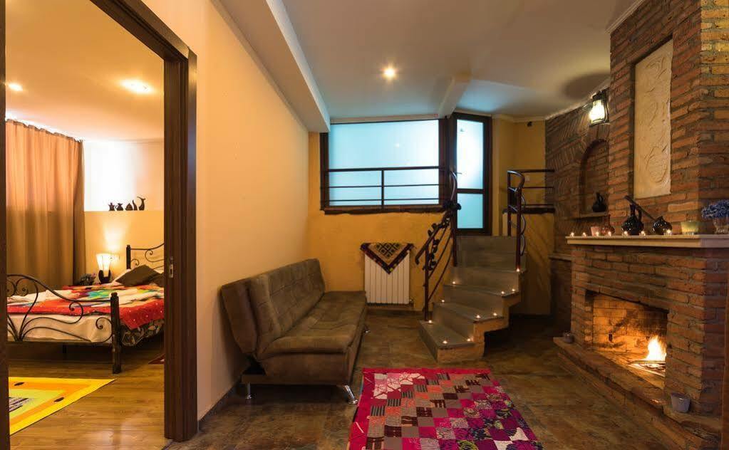 Hotel Vaki Tbilissi Extérieur photo